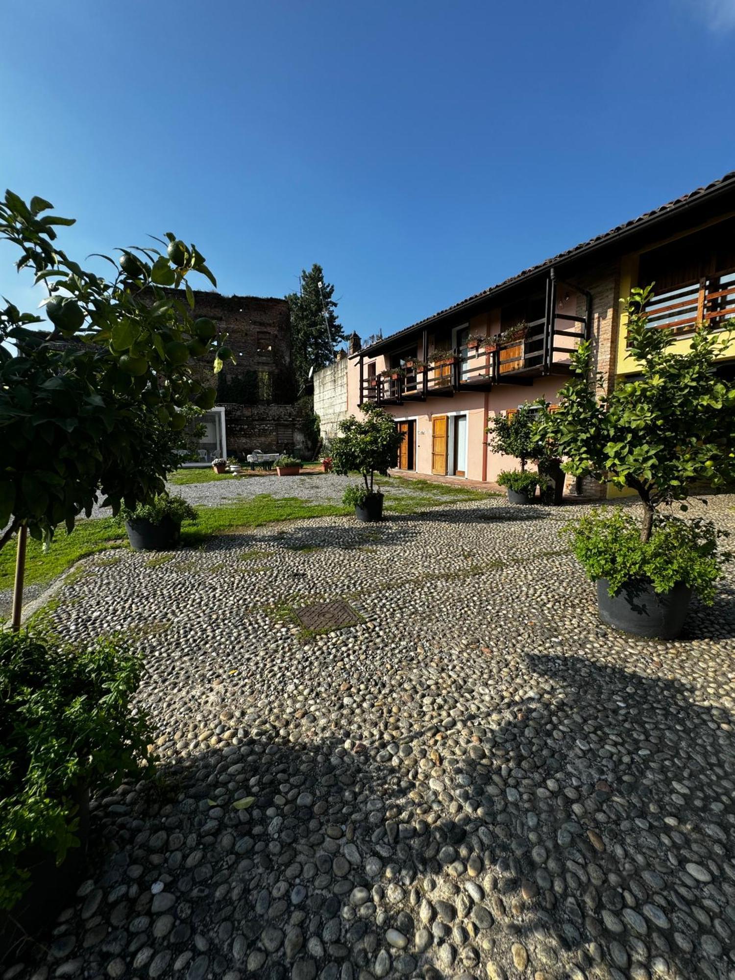 Bed and Breakfast Antico Borgo Di Liteggio Cologno al Serio Zewnętrze zdjęcie